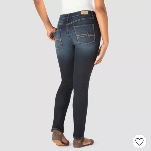 Denizen by Levi cruvy skinny jeans - Picture 2 of 4